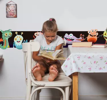 Greca adesiva esseri animati vibranti - TenStickers