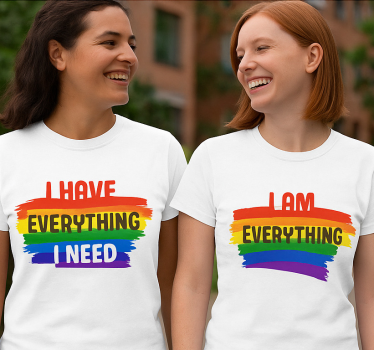 Maglietta fidanzati lgbt ho tutto ciò di cui ho bisogno - TenStickers
