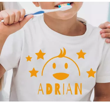 Maglietta infantile personaggio felice e sorridente - TenStickers