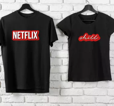 Maglietta personalizzata netflix and chill - TenStickers