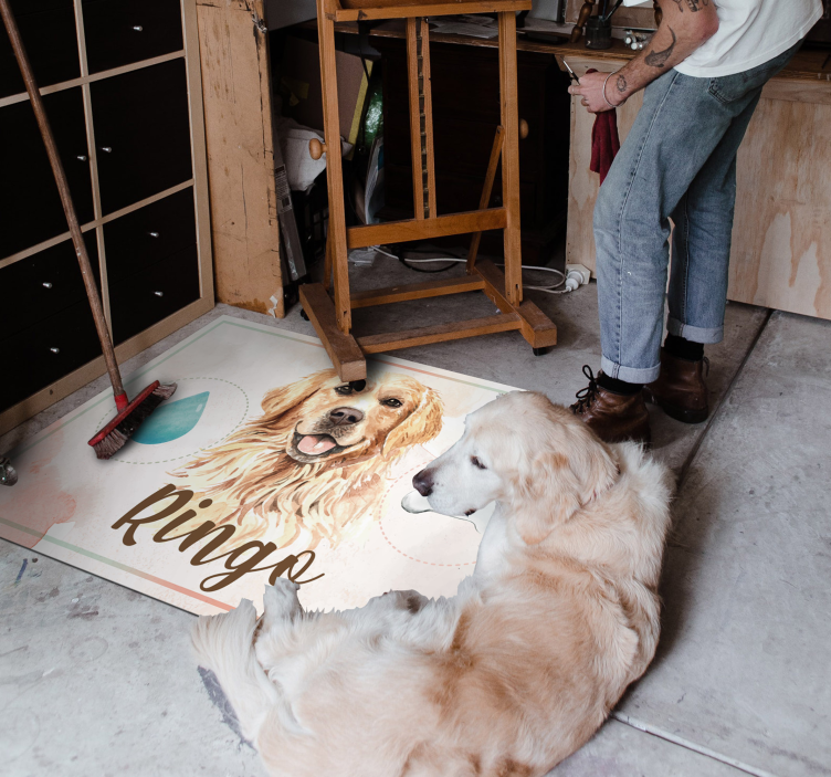 Tappeto in vinile Golden Retriever acqua e cibo - TenStickers