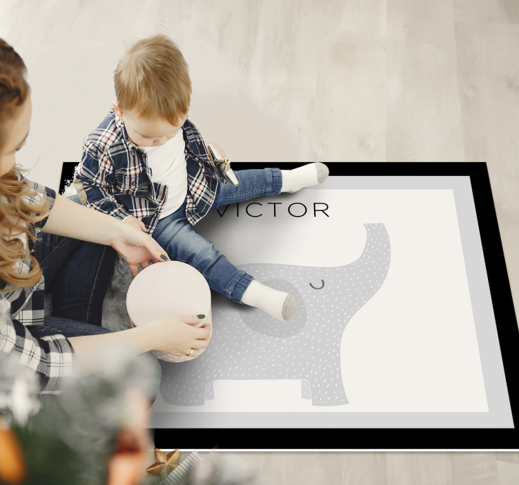 Tappeto vinile con nome elefante personalizzato - TenStickers