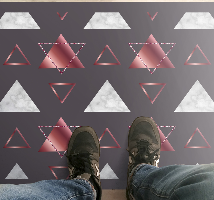 Tappeto vinile geometrico triangoli rosa e grigi - TenStickers