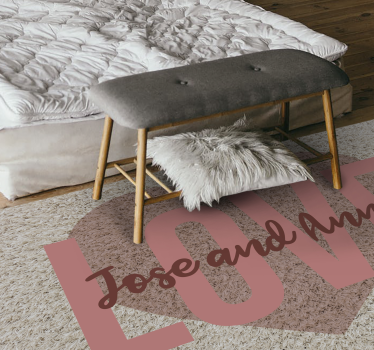 Tappeto vinile camera da letto cuore d'amore con nomi - TenStickers