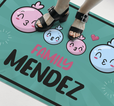 Zerbino pvc palloncini d'acqua con il cognome - TenStickers