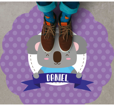 Tappeto vinile bebé simpatico koala con nome - TenStickers