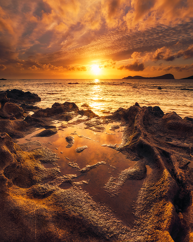 Tappeto vinile bagno paesaggio tramonto nuvoloso - TenStickers